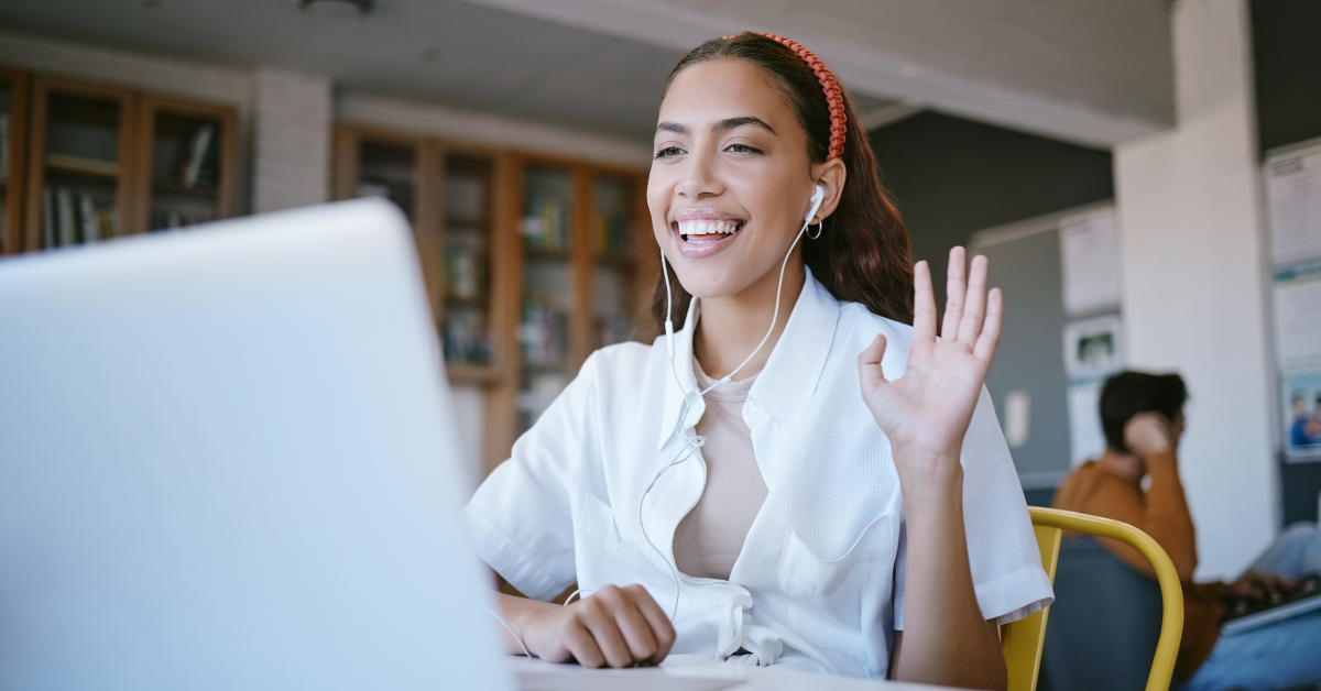 How To Run Saas Webinars Demos That Convert To Sales